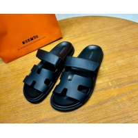 Luxurious Hermes Chypre Flat Sandals in Smooth Calfskin Black 061103