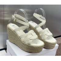 Sumptuous Dior D-Clu...