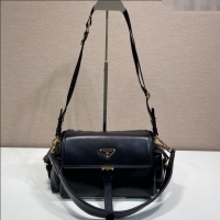 Trendy Design Prada Explore medium nappa leather shoulder bag with flap 1BD394 Black 2025
