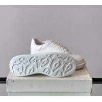 Low Cost Alexander McQueen Oversized Sneakers in Calfskin Leather AM23 White 5081910