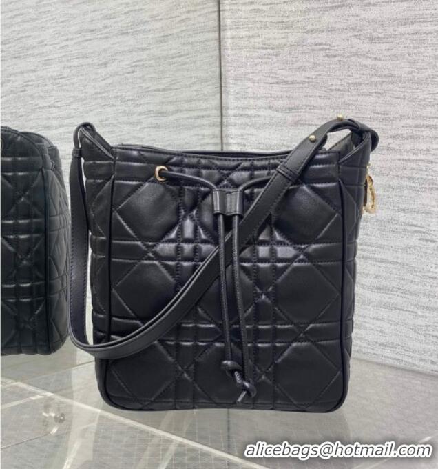 Buy Fashionable Dior Medium D-Motion Bag in Macrocannage Lambskin 0806 Black 2025