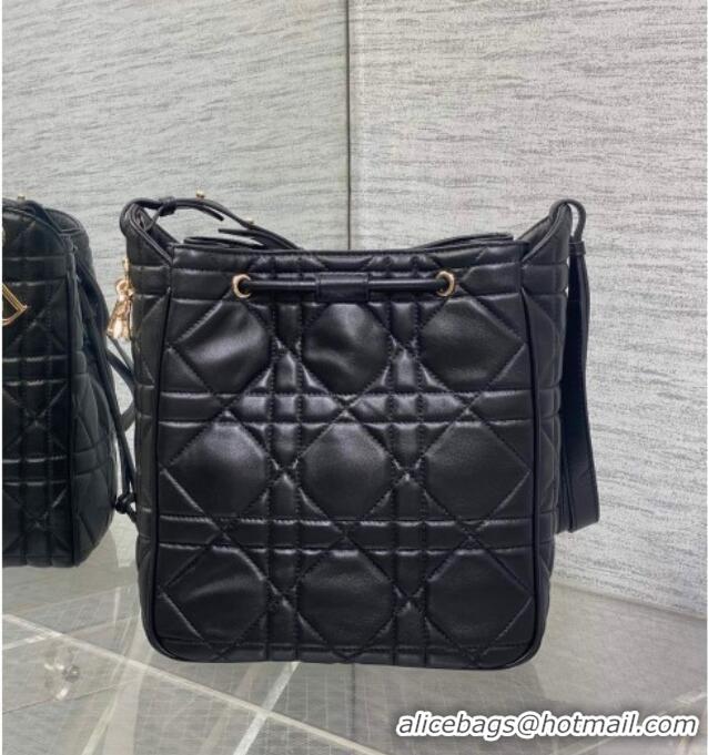 Buy Fashionable Dior Medium D-Motion Bag in Macrocannage Lambskin 0806 Black 2025