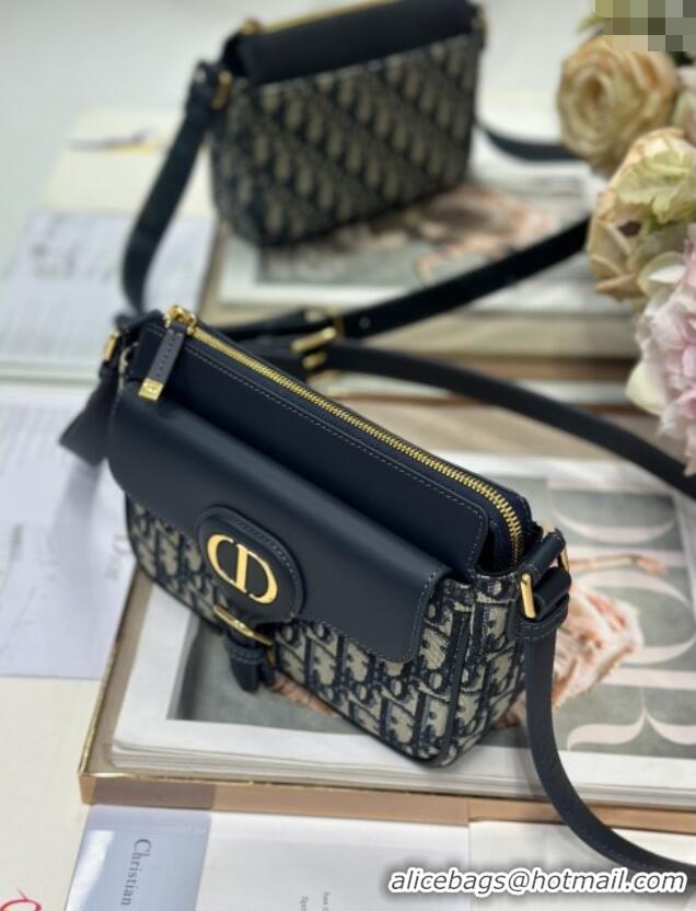 Discount Dior Small 30 Montaigne Pocket Bag in Oblique Jacquard and Smooth Calfskin 6027 Blue 2025