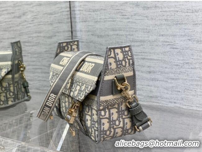 Top Design Dior Small Diorcamp Messenger Bag in Grey Oblique Dior Embroidery M1241ORIW 2025
