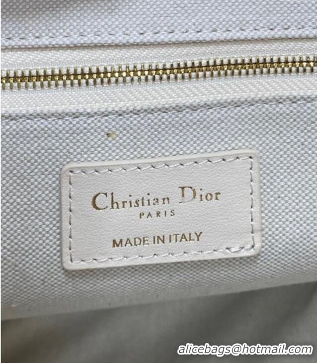 Top Quality Dior Medium Dior Book Tote Bag in Dior Oblique Chambray-Effect Embroidery D6044 Blue/White 2025