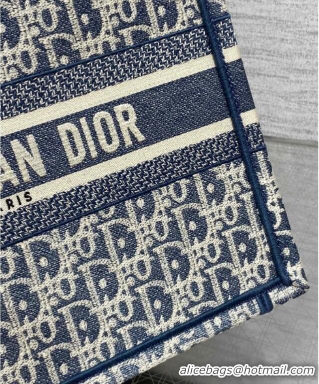 Pretty Style Dior Small Dior Book Tote Bag in Blue Dior Oblique Chambray-Effect Embroidery M1296ZEEO 2025