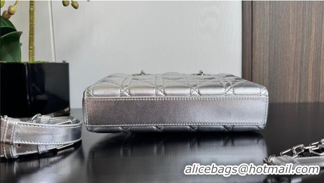 Good Taste Dior Lady D-Joy Small Bag in Cannage Metallic Leather M9250 Silver 2025