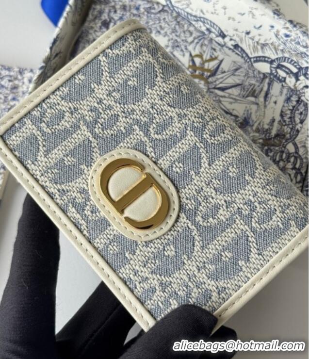 Promotional Dior 30 Montaigne Glycine Card Holder in Blue Oblique Chambray-Effect Embroidery S2300UWHC 2025
