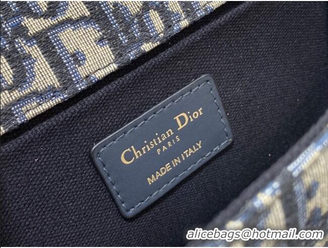 Classic Dior Small 30 Montaigne Bag in Blue Dior Oblique Jacquard M9074 2025