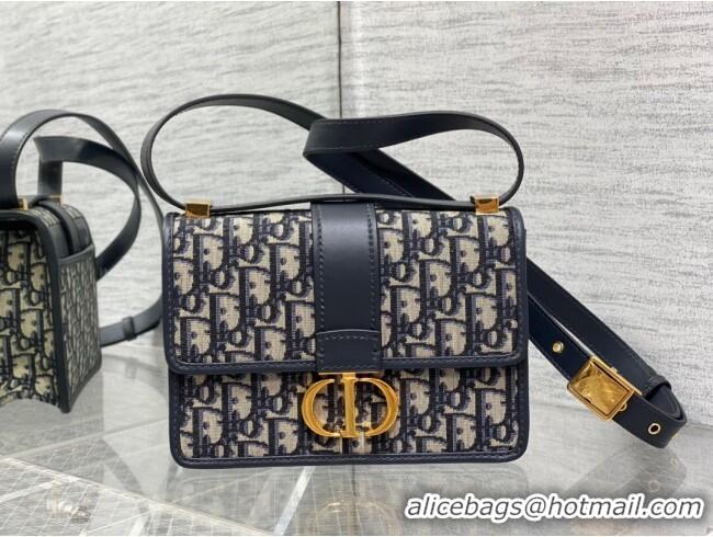 Classic Dior Small 30 Montaigne Bag in Blue Dior Oblique Jacquard M9074 2025