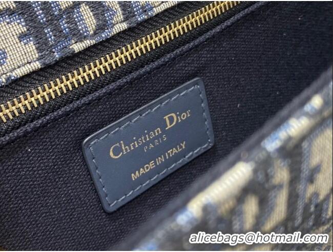 Trendy Design Dior 30 Montaigne Bag in Blue Dior Oblique Jacquard M9074 2025