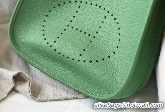 Top Quality Hermes Evelyne Bag 29cm in Togo Calfskin Leather HB29 Avocado Green 2025
