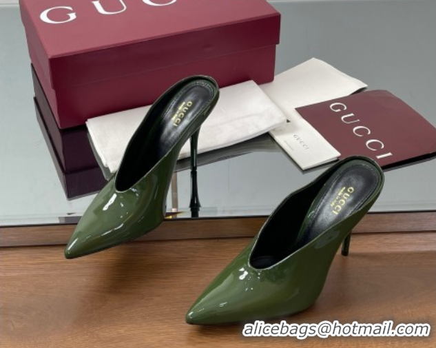 Modern Gucci V Heel Mules 10.5cm in Patent Leather Dark Green 2025 GG082801