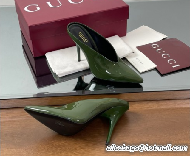 Modern Gucci V Heel Mules 10.5cm in Patent Leather Dark Green 2025 GG082801