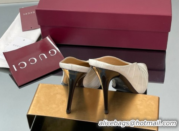 Good Looking Gucci V Heel Mules 10.5cm in Stone Embossed Leather White 2025 GG082801