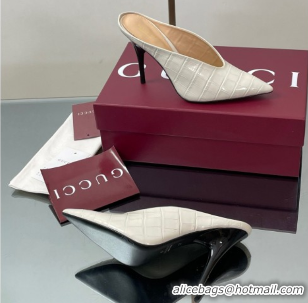 Good Looking Gucci V Heel Mules 10.5cm in Stone Embossed Leather White 2025 GG082801