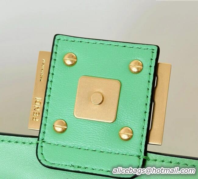 Promotional Fendi Baguette Medium Nappa Leather Bag 0135M Light Green 2025