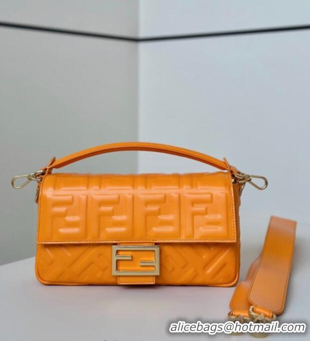Trendy Design Fendi Baguette Medium Nappa Leather Bag 0135M Light Orange 2025