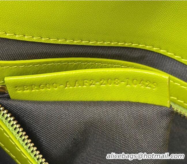 Inexpensive Fendi Baguette Medium Nappa Leather Bag 0135M Acid Green 2025