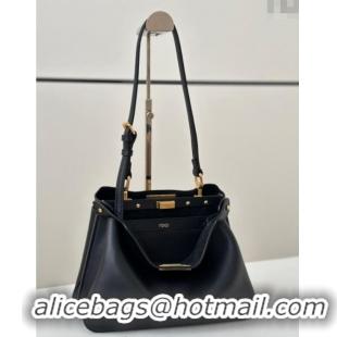 Grade Design Fendi Peekaboo Soft Small Bag in Leather 80175 Black 2025
