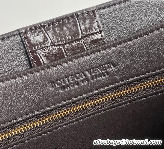 Promotional Bottega Veneta Medium Andiamo Top Handle Bag in Crocodile Embossed Leather and Canvas 743572 Fondant Brown 2