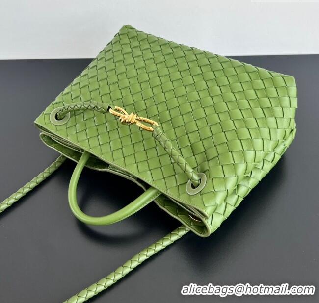 New Style Bottega Veneta Medium Andiamo Top Handle Bag in Intrecciato Leather 743572 Matcha Green 2025