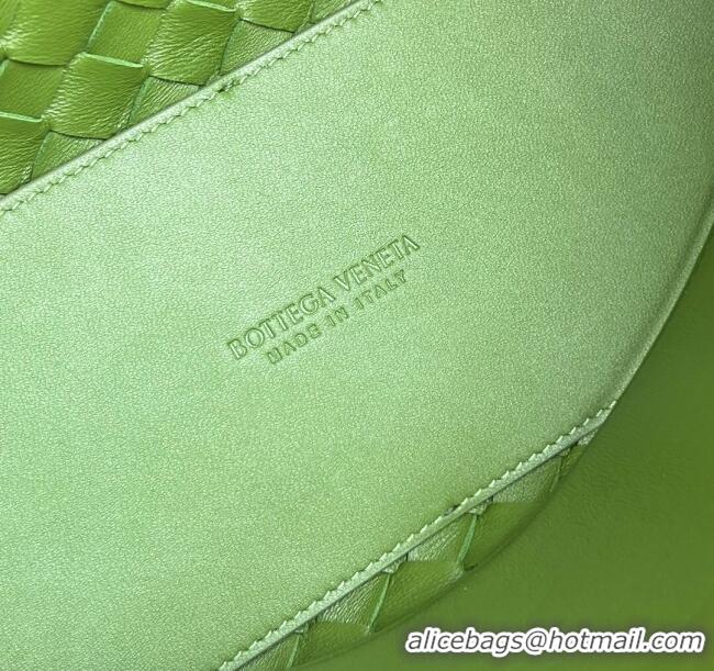 New Style Bottega Veneta Medium Andiamo Top Handle Bag in Intrecciato Leather 743572 Matcha Green 2025
