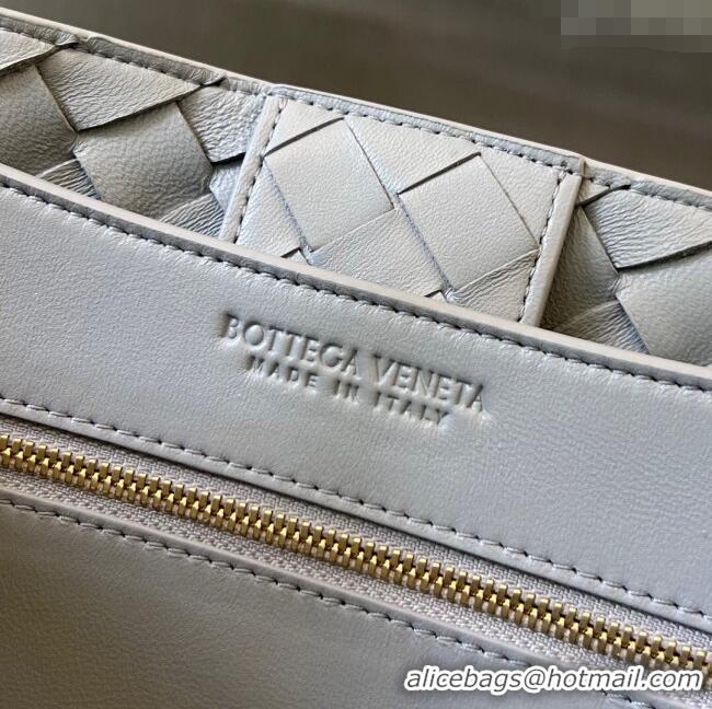 Famous Brand Bottega Veneta Medium Andiamo Top Handle Bag in Intrecciato Leather 743572 Agate Grey 2025