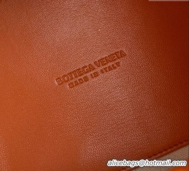 Famous Brand Bottega Veneta Small Parachute Shoulder Bag in Raffia Straw and Leather 827475 Orange 2025