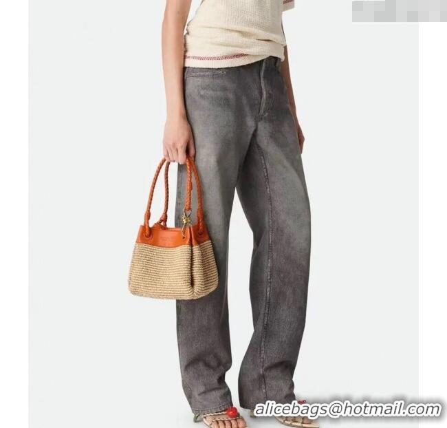 Famous Brand Bottega Veneta Small Parachute Shoulder Bag in Raffia Straw and Leather 827475 Orange 2025