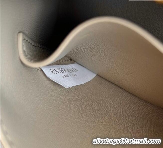 Well Crafted Bottega Veneta Intrecciato Leather Concert Pouch Mini Bag 794258 Dusty Beige 2025