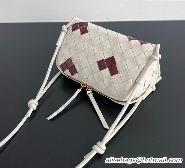Top Design Bottega Veneta Heart Intrecciato Leather Concert Pouch Mini Bag 794258 White 2025