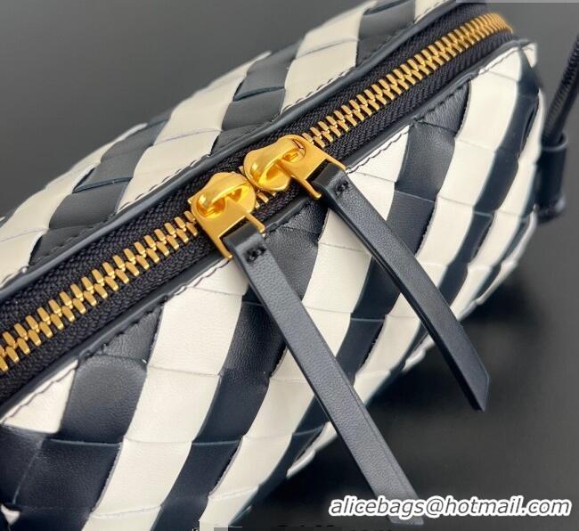 Unique Grade Bottega Veneta Intrecciato Leather Concert Pouch Mini Bag 794258 Space Blue /chalk White 2025