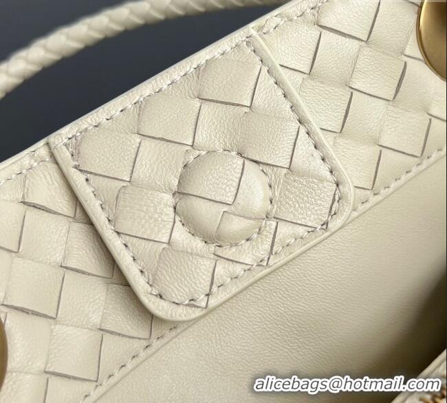 Luxury Cheap Bottega Veneta Basket Bag in Intrecciato Leather 836261 Sea Salt 2025