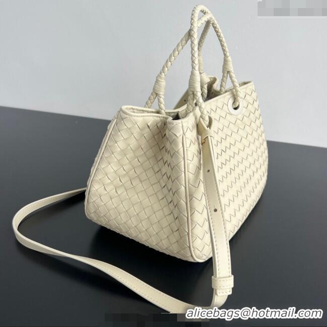 Luxury Cheap Bottega Veneta Basket Bag in Intrecciato Leather 836261 Sea Salt 2025