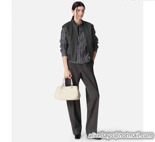 Luxury Cheap Bottega Veneta Basket Bag in Intrecciato Leather 836261 Sea Salt 2025