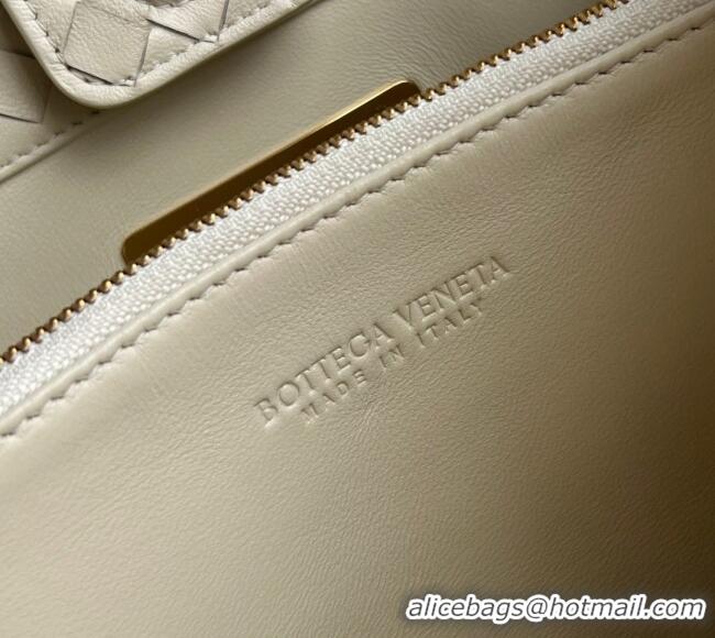 Luxury Cheap Bottega Veneta Basket Bag in Intrecciato Leather 836261 Sea Salt 2025