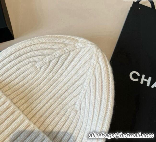 Luxury Classic Chanel Knit Hat with Maxi CC CH0909090 White 2025