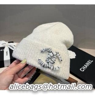 Luxury Discount Chanel Knit Hat with Maxi CC CH0909091 White 2025