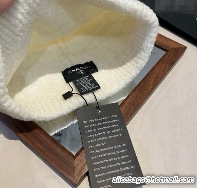 Luxury Discount Chanel Knit Hat with Maxi CC CH0909091 White 2025