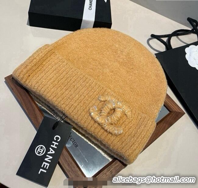 Best Product Chanel Knit Hat with Maxi CC CH0909091 Yellow 2025