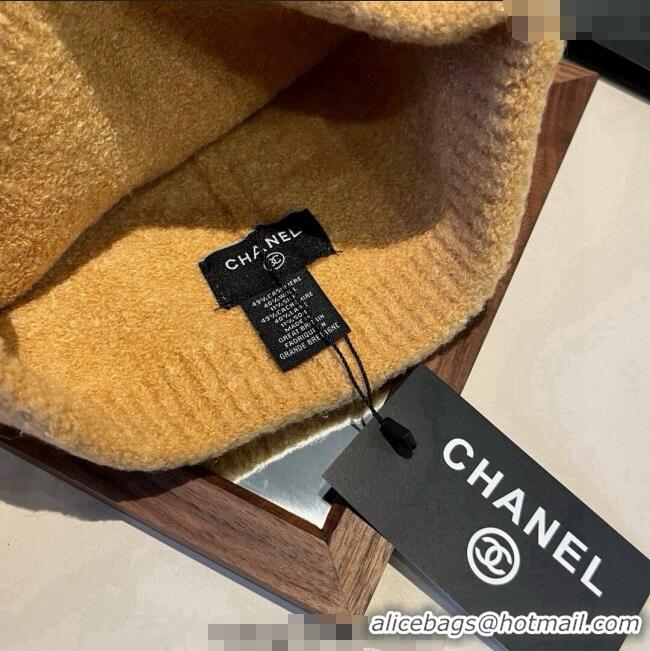 Best Product Chanel Knit Hat with Maxi CC CH0909091 Yellow 2025