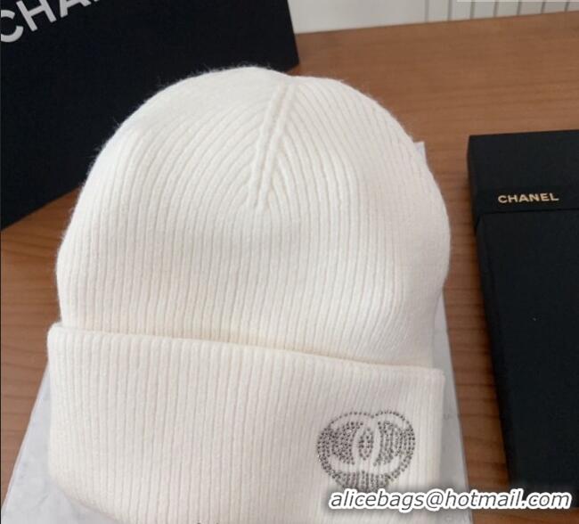 Well Crafted Chanel Knit Hat with Heart CH0909092 White 2025