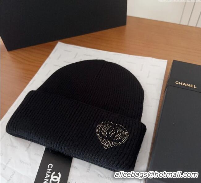 Luxury Classic Chanel Knit Hat with Heart CH0909092 Black 2025