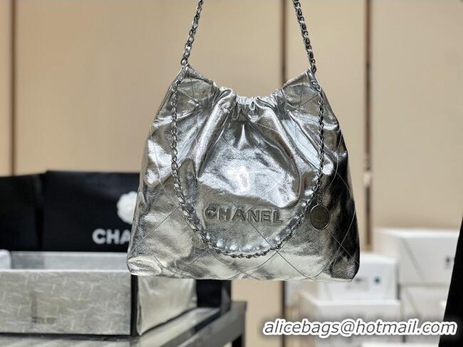 Buy Fashionable Chanel 22 Bag in Metallic Calfskin AS3261 Silver 2025 Top Quality