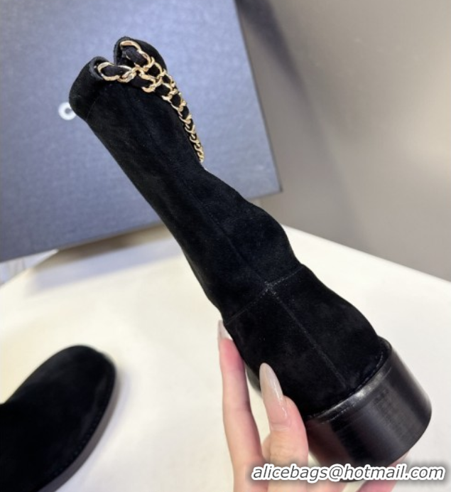 Durable Chanel Suede Flat Ankle Boots 3.5cm with Dropped Chain Black 0830006