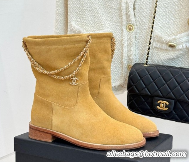 Perfect Chanel Suede Flat Ankle Boots 3.5cm with Dropped Chain Yellow CH083001 0830008
