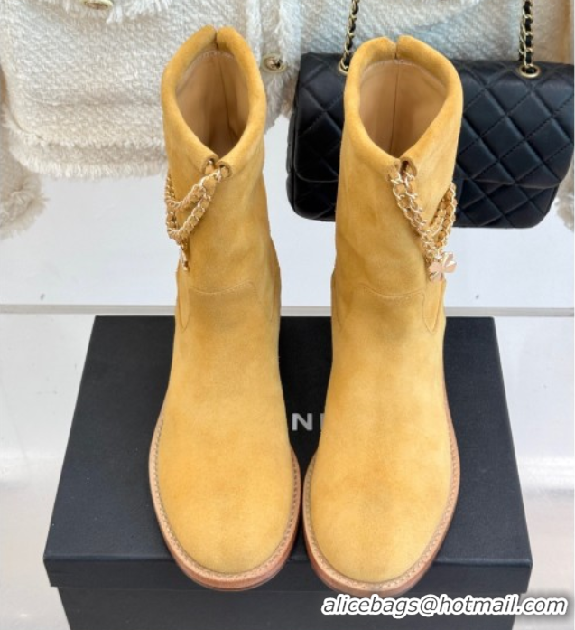 Perfect Chanel Suede Flat Ankle Boots 3.5cm with Dropped Chain Yellow CH083001 0830008