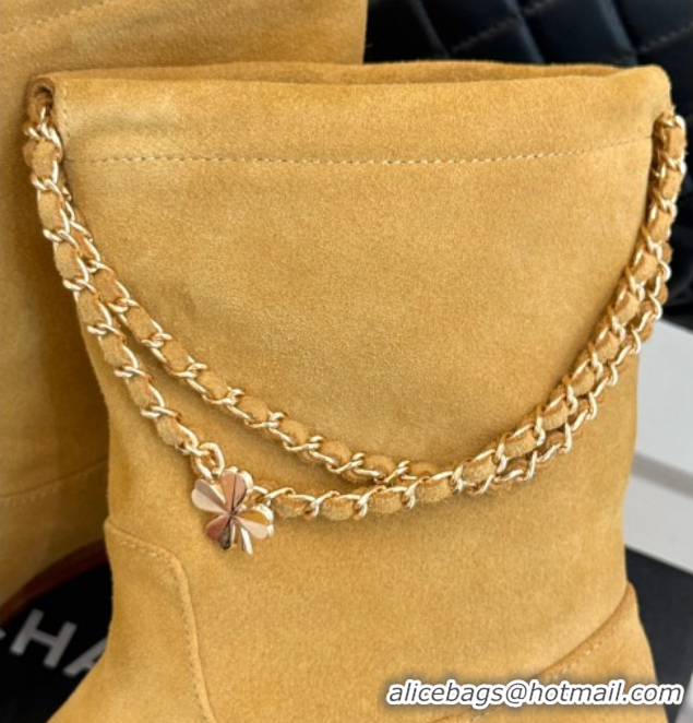 Perfect Chanel Suede Flat Ankle Boots 3.5cm with Dropped Chain Yellow CH083001 0830008