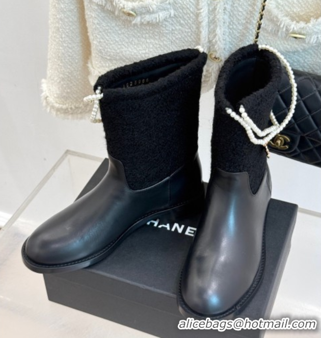 Low Price Chanel Tweed & Calfskin Flat Ankle Boots 3.5cm with Dropped Pearls Black 2025 CH083001 0830009